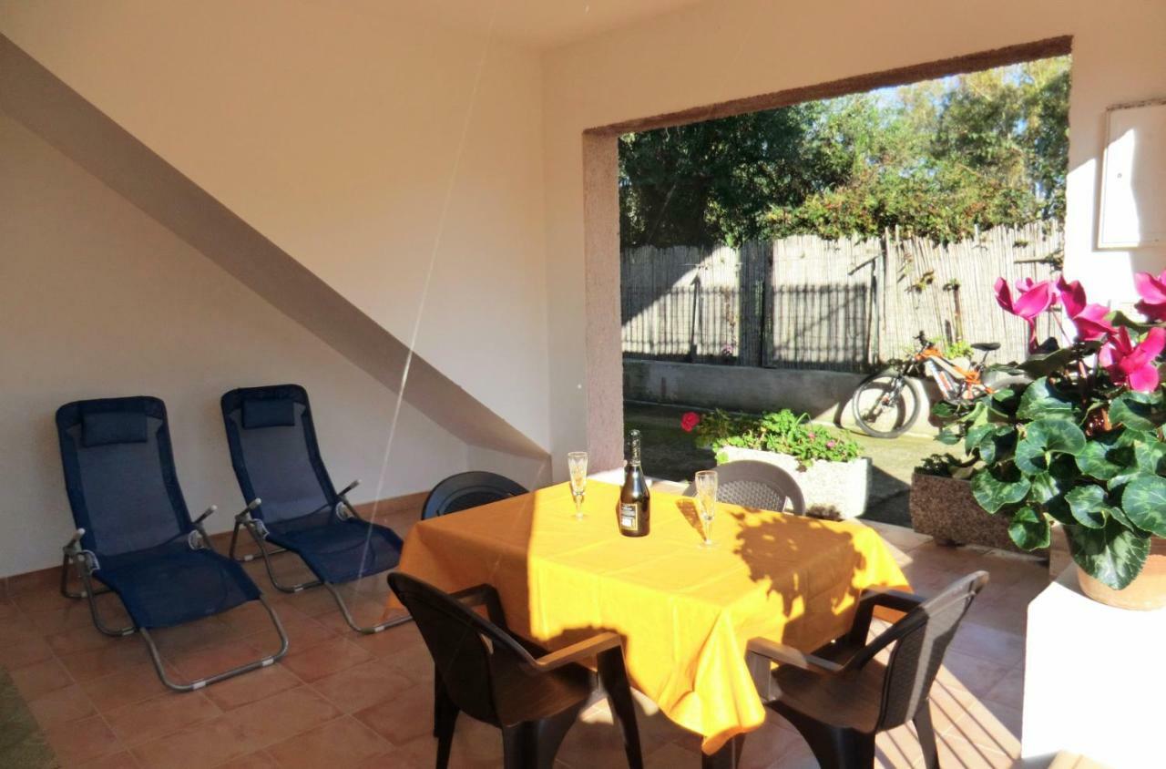 Appartamento Al Mare Via Delle Mimose باري ساردو المظهر الخارجي الصورة